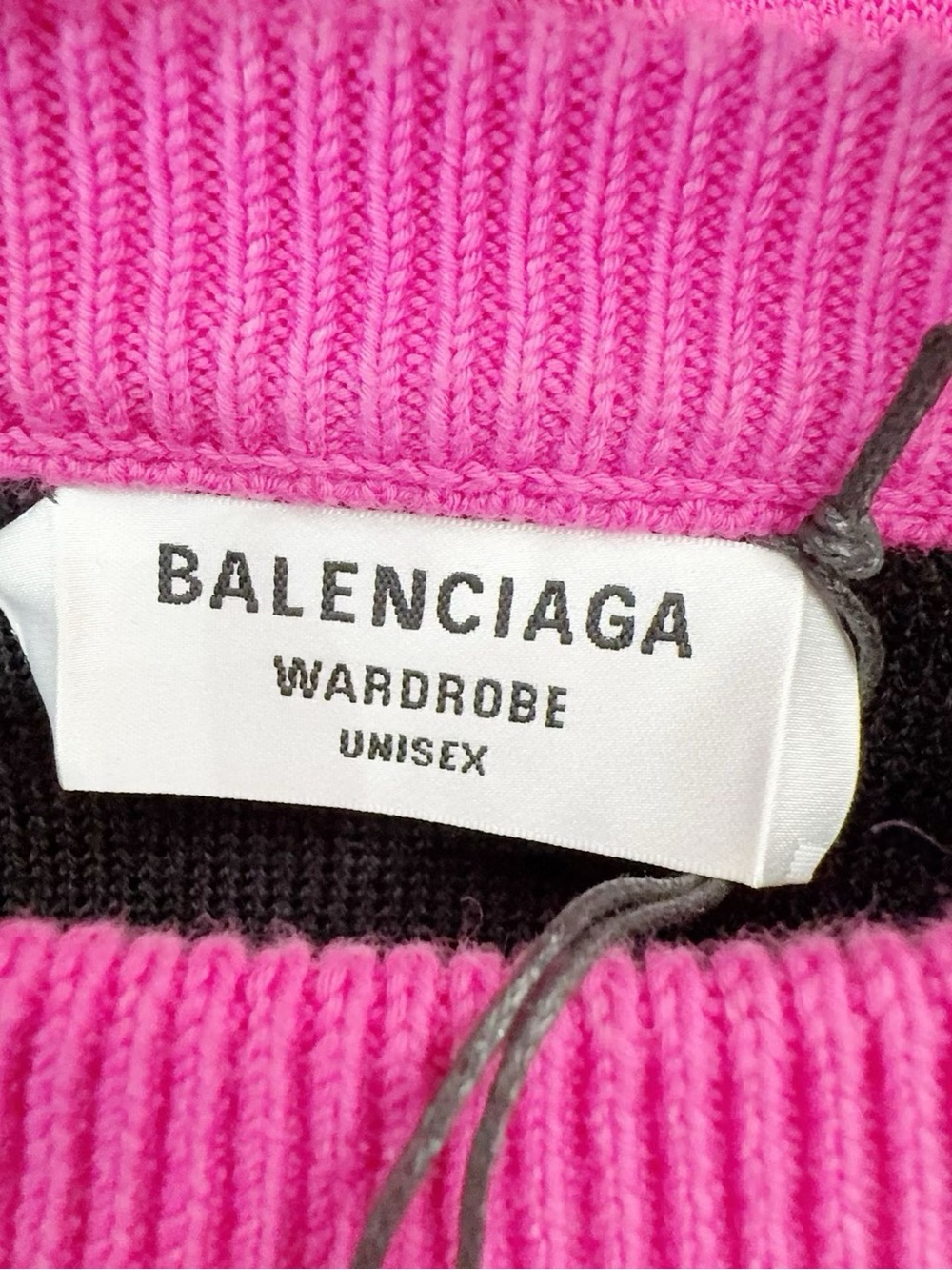 ❌hold❌🚩steal Balenciaga Hot Pink Logo Crewneck Sweater - Picture 3 of 5